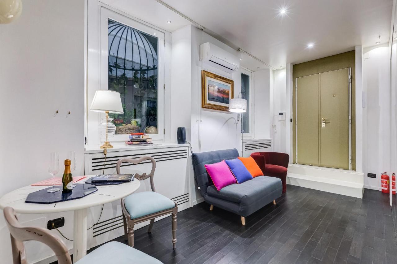 Via Condotti Private Suite Рим Экстерьер фото