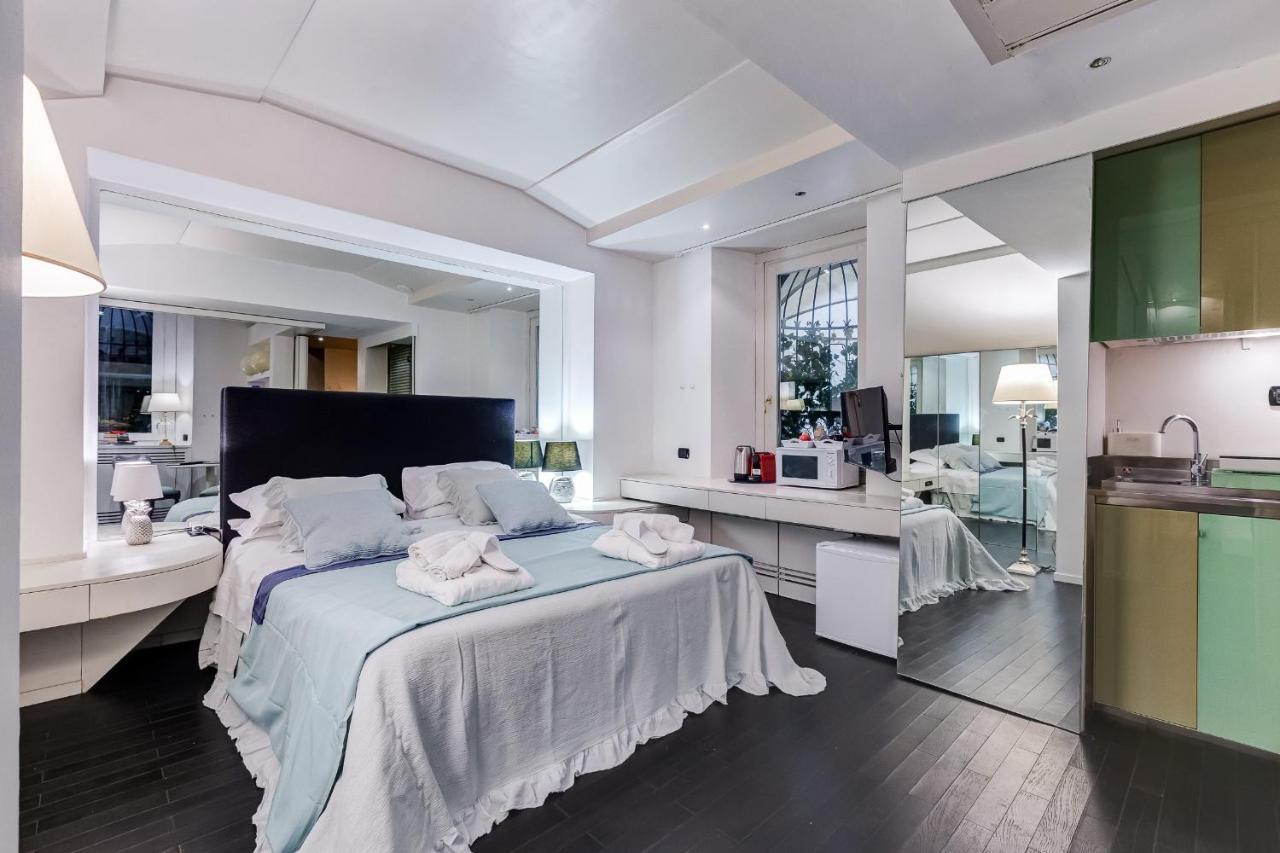 Via Condotti Private Suite Рим Экстерьер фото