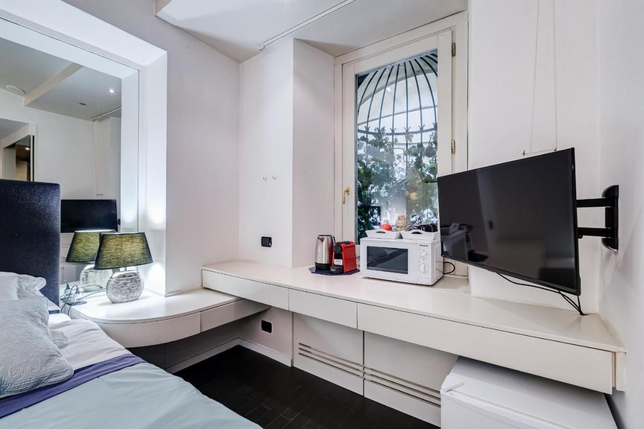 Via Condotti Private Suite Рим Экстерьер фото